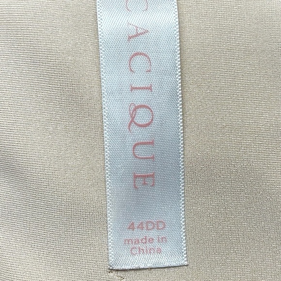 COPY - Cacique Bra 44DD Black Lace Overlay Lightly Padded. Underwire - Picture 5 of 5